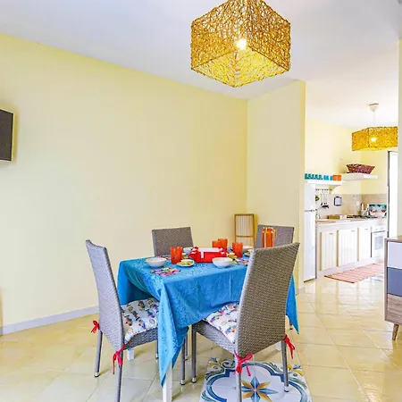 Gialla By * サンタ・マリア・デル・フォカッロ