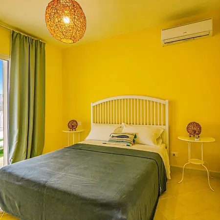 Gialla By * サンタ・マリア・デル・フォカッロ