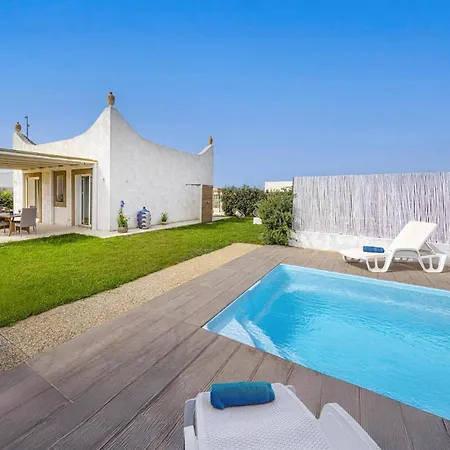 ヴィラ Gialla By *